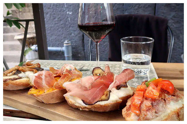 Local Gelato and Italian Cuisine Tours Local Gelato and Italian Cuisine Tours
